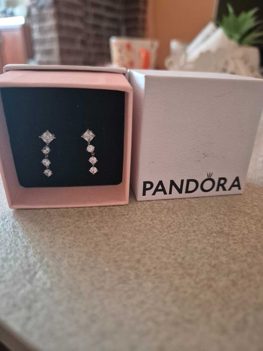 Нежни обеци Pandora