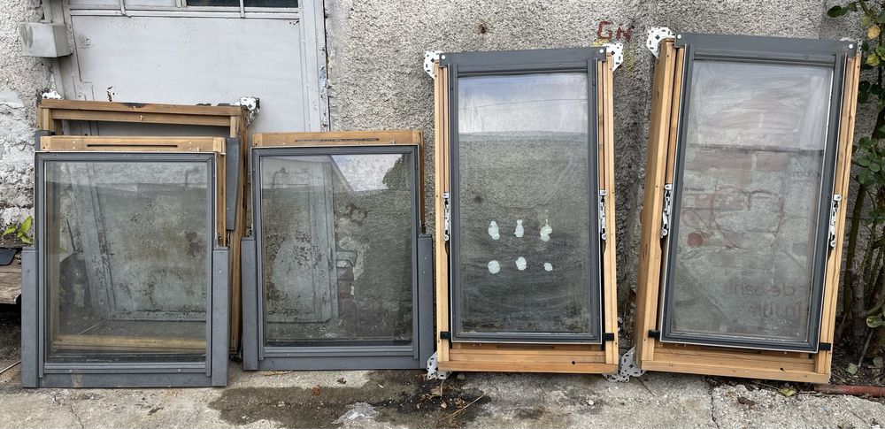 Velux ferestre mansarda 4 buc  .  Dim 120 x65 , 100 x 80