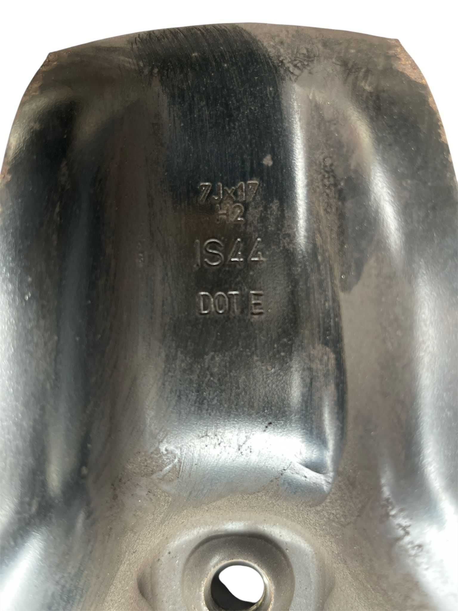 Set jante tabla Opel R17 cu anvelope de iarna 215 50 R17 Barum