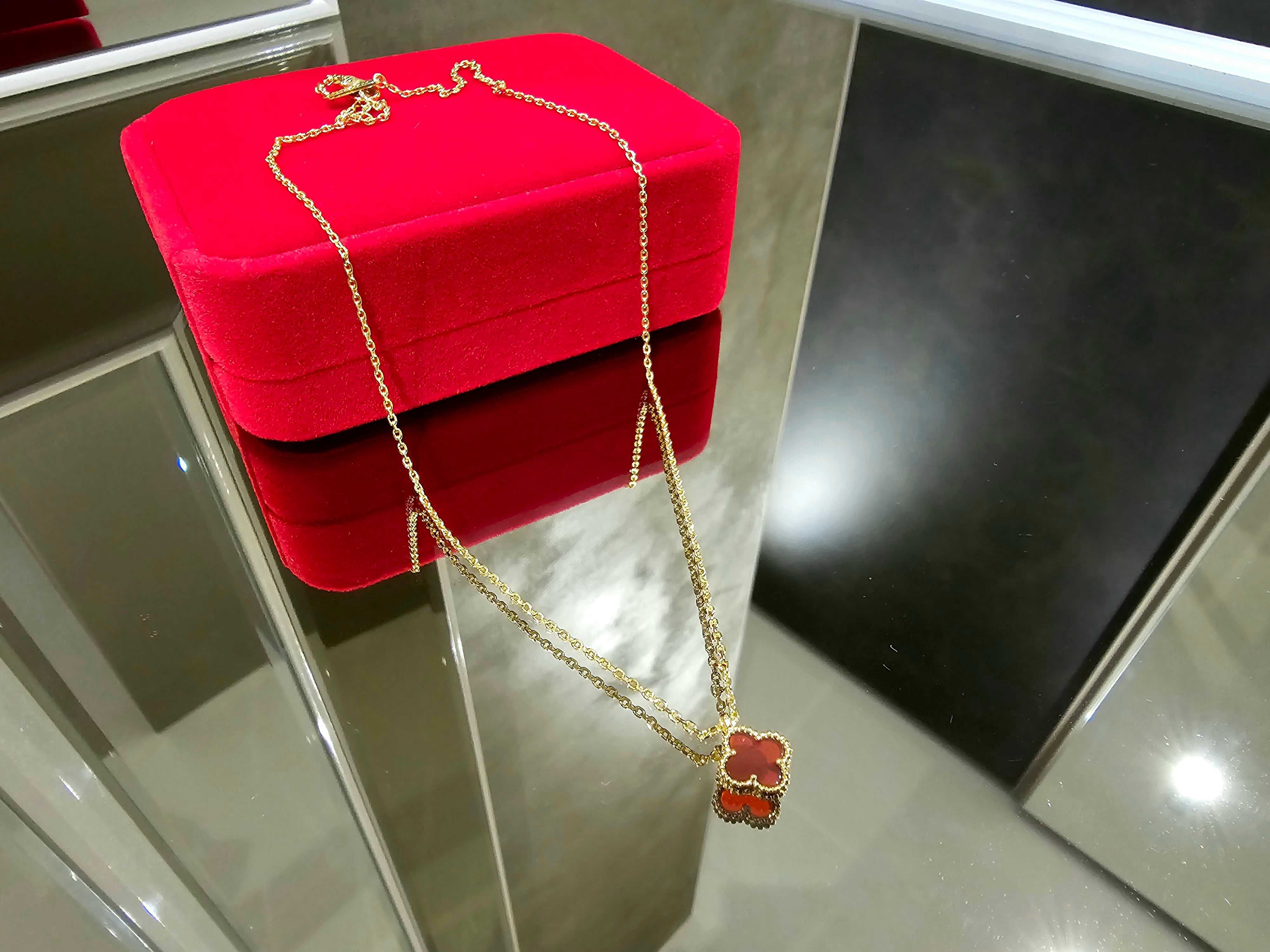 Van Cleef & Arpels VCA Gold Red Sweet Alhambra Clover Дамско Колие