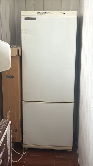 холодильник с посудомоечной машиной