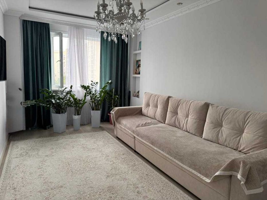 2 ком. кв. 52 кв.м ЖК Айнаколь район Мечеть Хазрет Султан