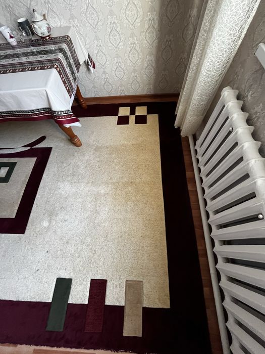 Продоется ковер большой