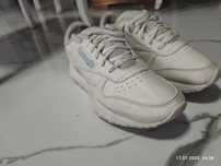 Adidasi sport femeie
