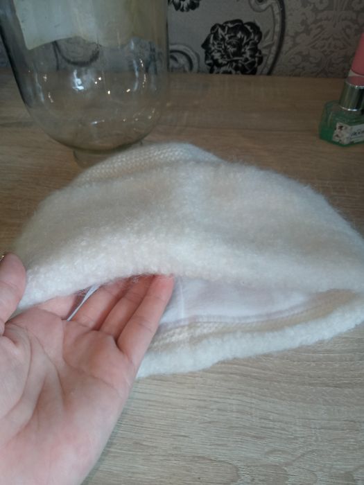 Продам женскую шапку