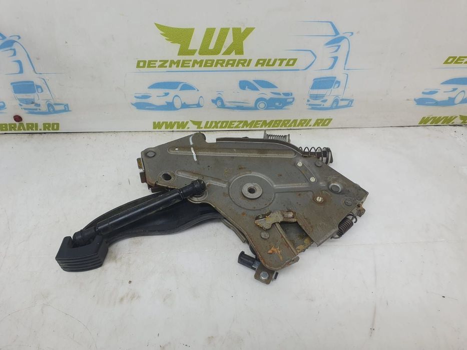 Frana de mana(picior) 7l0721797c 2.5 tdi BAC Volkswagen VW Touareg generatia 1 7L  [din 2002 pana
