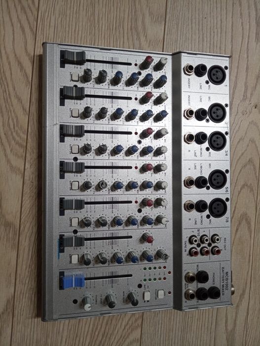 Mixer pasiv 10 canale, funcționează și cu baterii