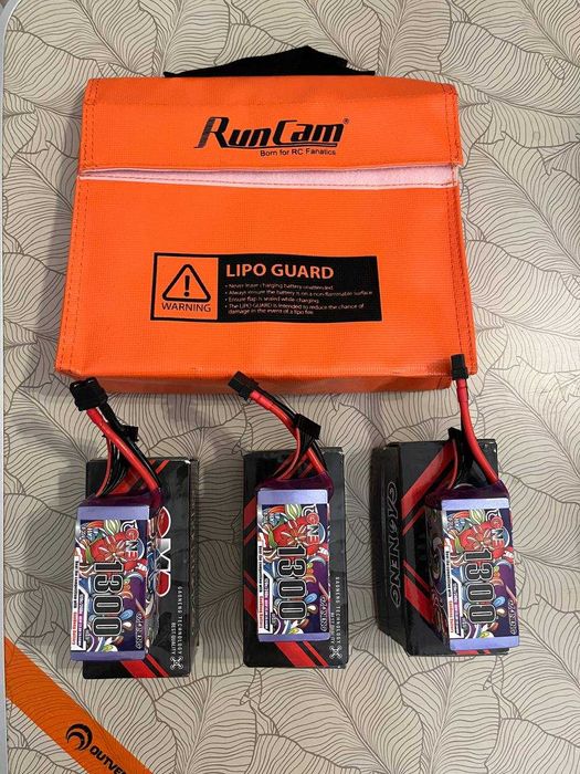 fpv аккумуляторы GaoNeng 1300mah 6S1P 22.8V HV 120C + cумка runcam