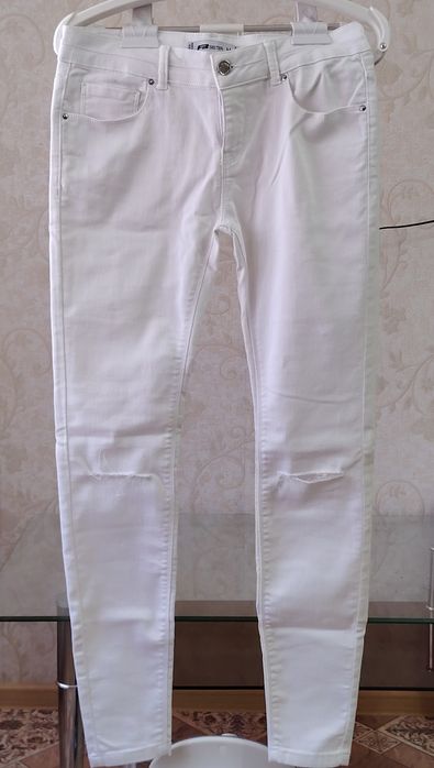 Продам брюки-скини (женские)