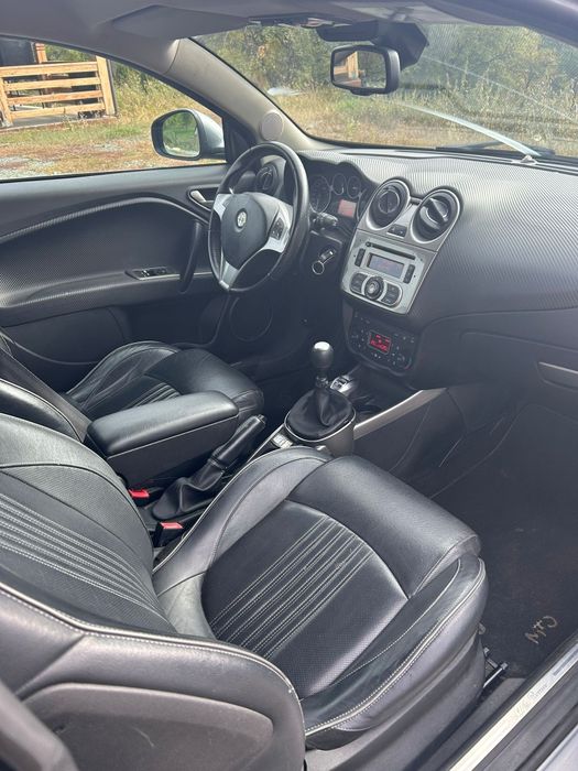 Vând Alfa Romeo Mito