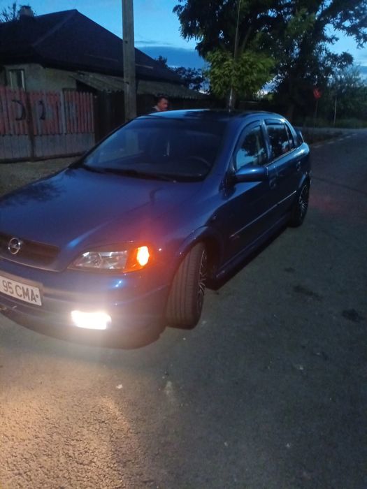 Vând astra g 18 16v 125cp