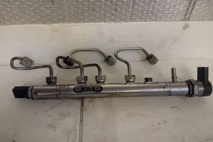 Rampa combustibil Bosch 780912805 BMW Seria 3 E90/E91/E92/E93 (faceli