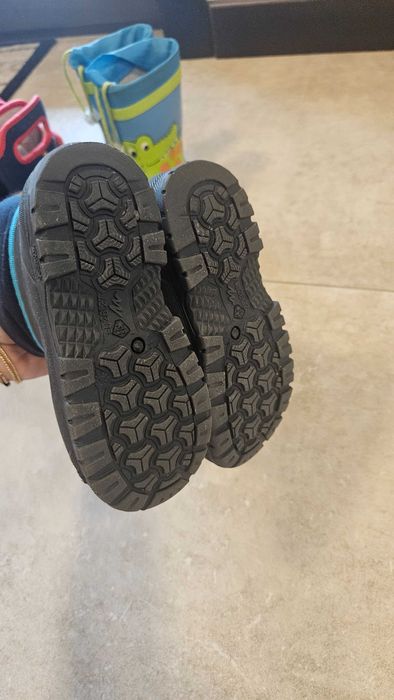 Vand cizme Decathlon marimea 26