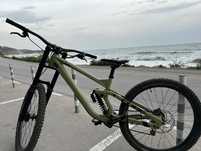 Downhill bike за спускане Cube two15 2023 + гаранция