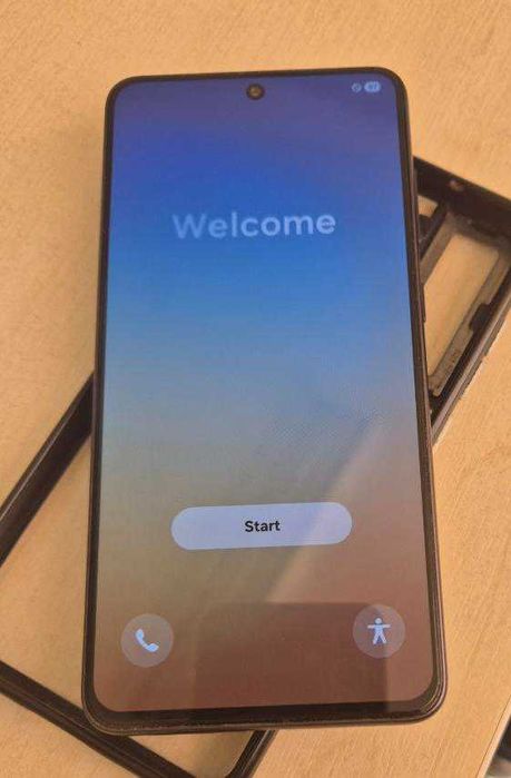 Продавам Samsung Galaxy S21 FE с 128GB вградена памет и 6GB RAM.