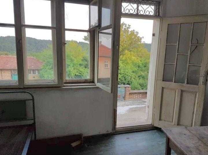 Къща село Добромирка