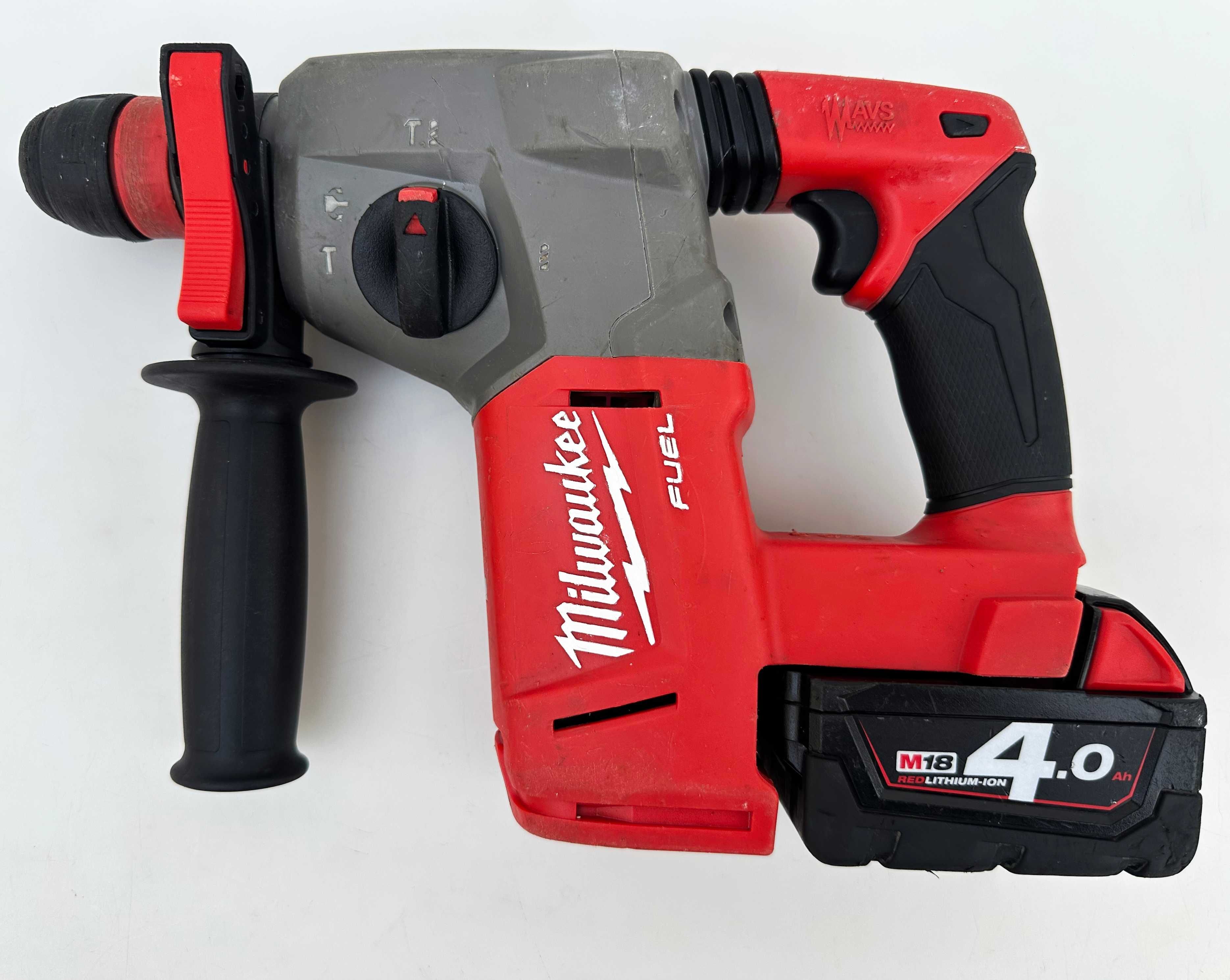 Milwaukee M18 CHX - Безчетков перфоратор 2x18V 4.0Ah