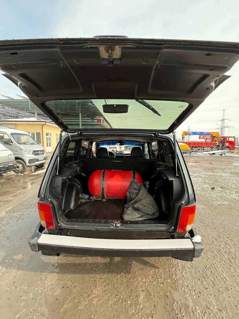Lada 4,4 sotiladi