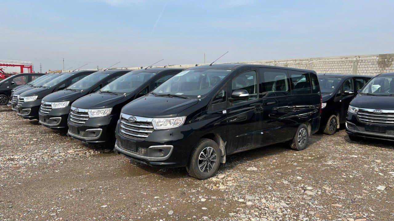 JAC M3 yana sotuvda