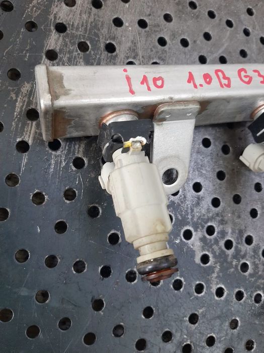 injector 1.0 b g3la hyundai i10 ba i20 35310-04000