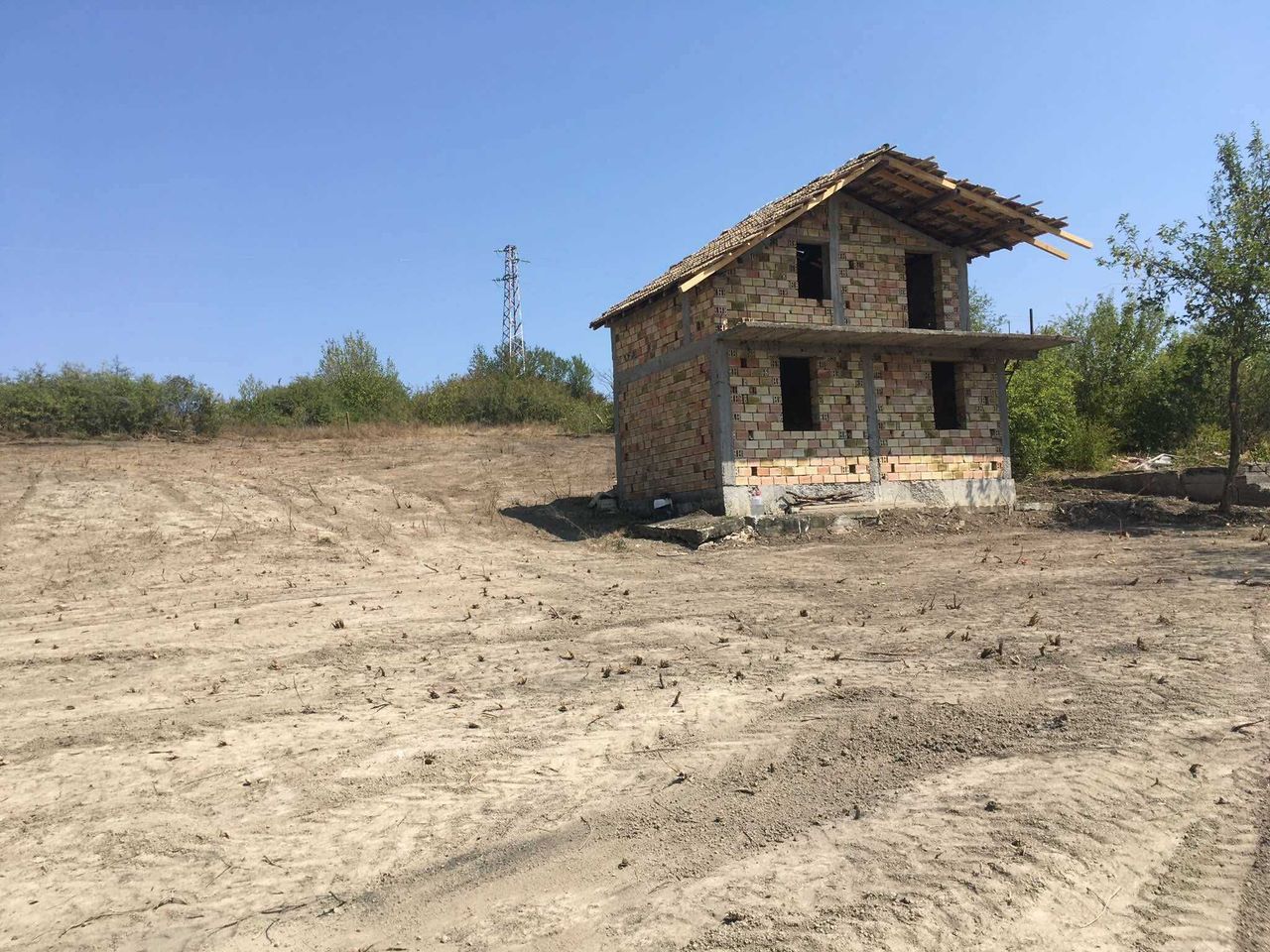 Продава се Къща в Попово - 100 кв.м за 271 €/кв.м - Снимка #1
