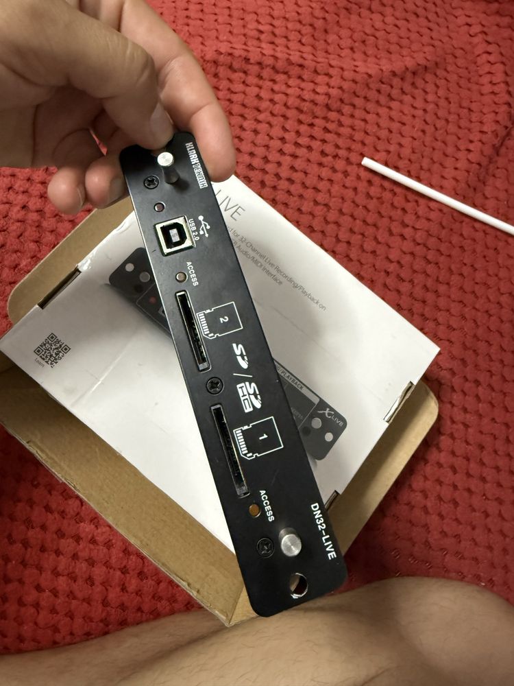 Klark tehnik Dn 32-live /placa multitrack (Midas M32/behringer)