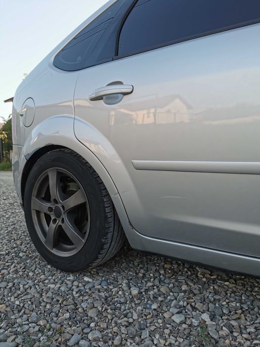Ford Focus 2 • 2007 • 2.0 TDCI • 321.000 km • Gri • Manuală