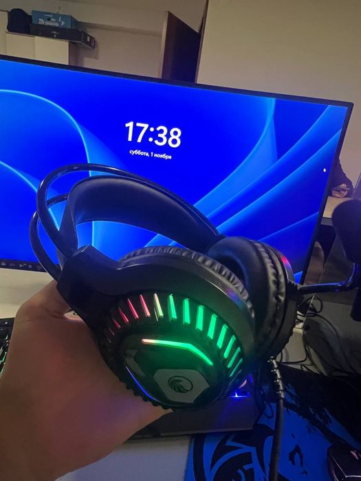 Домашни компютер почти новый