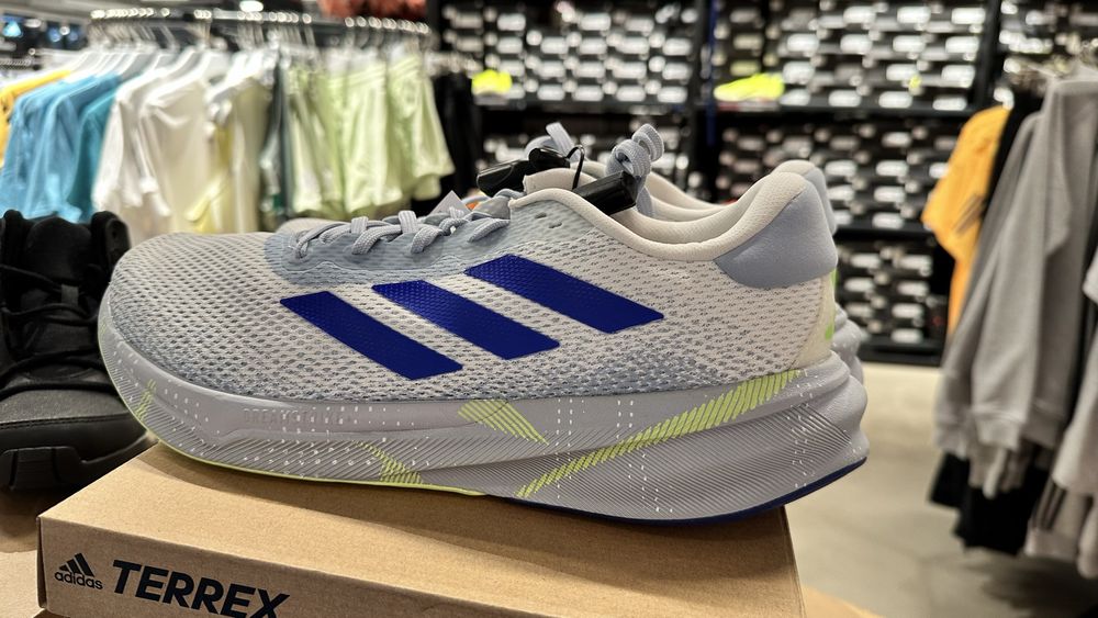 Adidas Supernova Stride M originali , noi cu eticheta ( nr 46 )