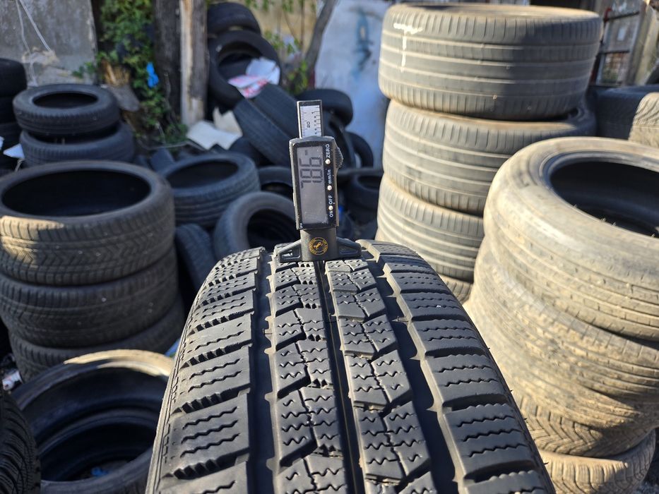 4бр. 195 60 16С Hankook зимни.