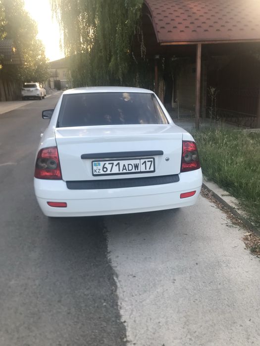 Лада приора 2012