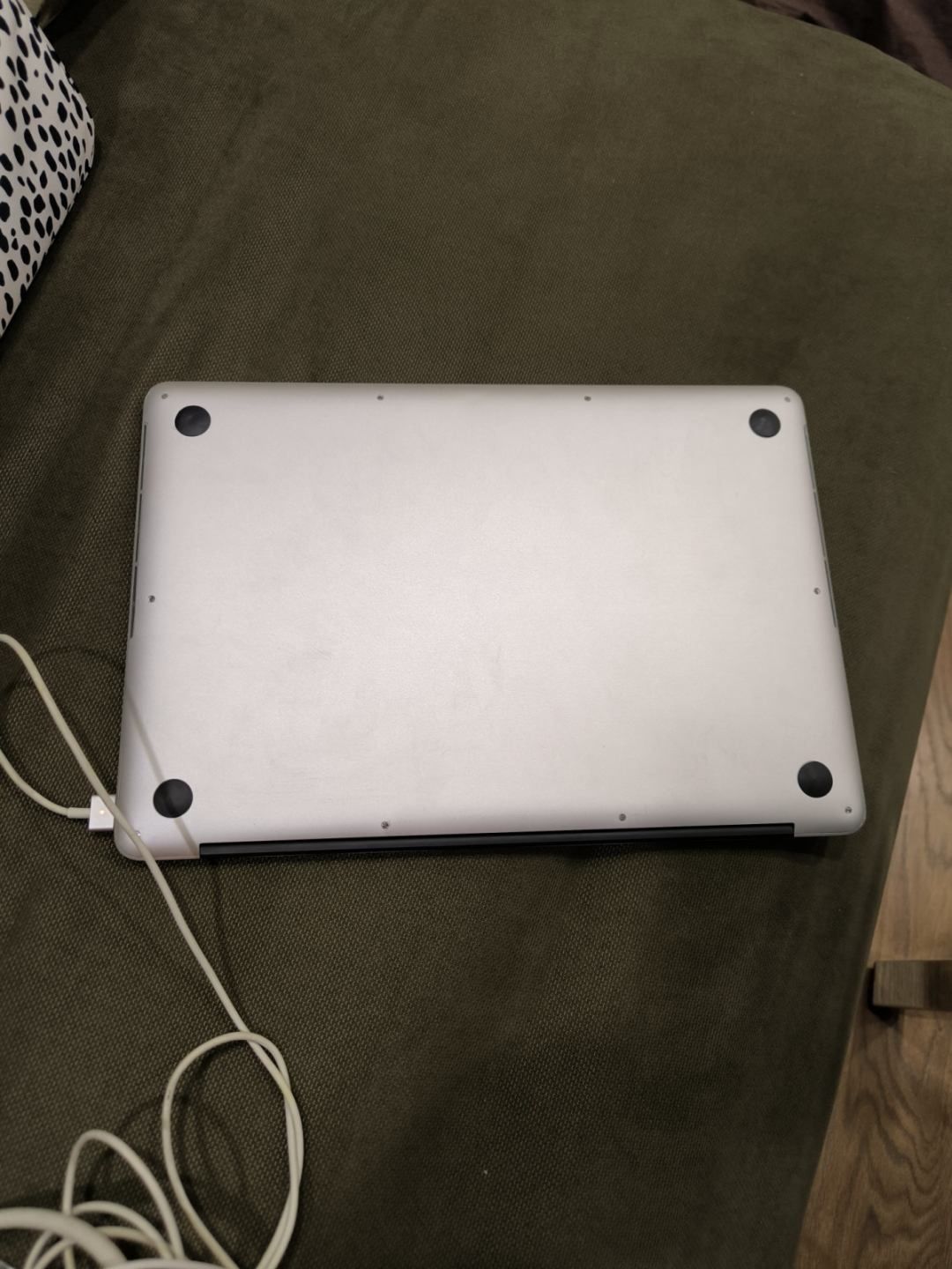Apple MacBook Pro, модел А1398