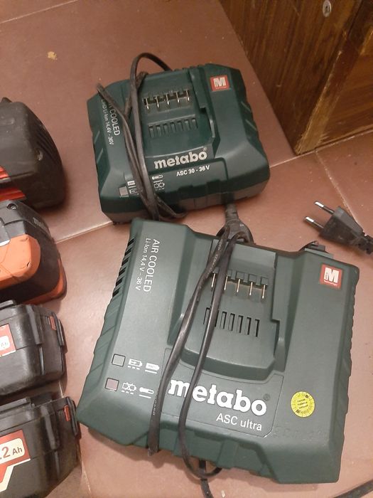 Батерии,зарядни ,винтоверии