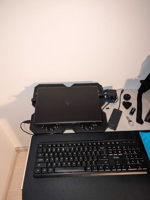 Laptop Star Labs StarBook Mk V; Intel i7 11th Gen. 512GB SSD, 16GB RAM