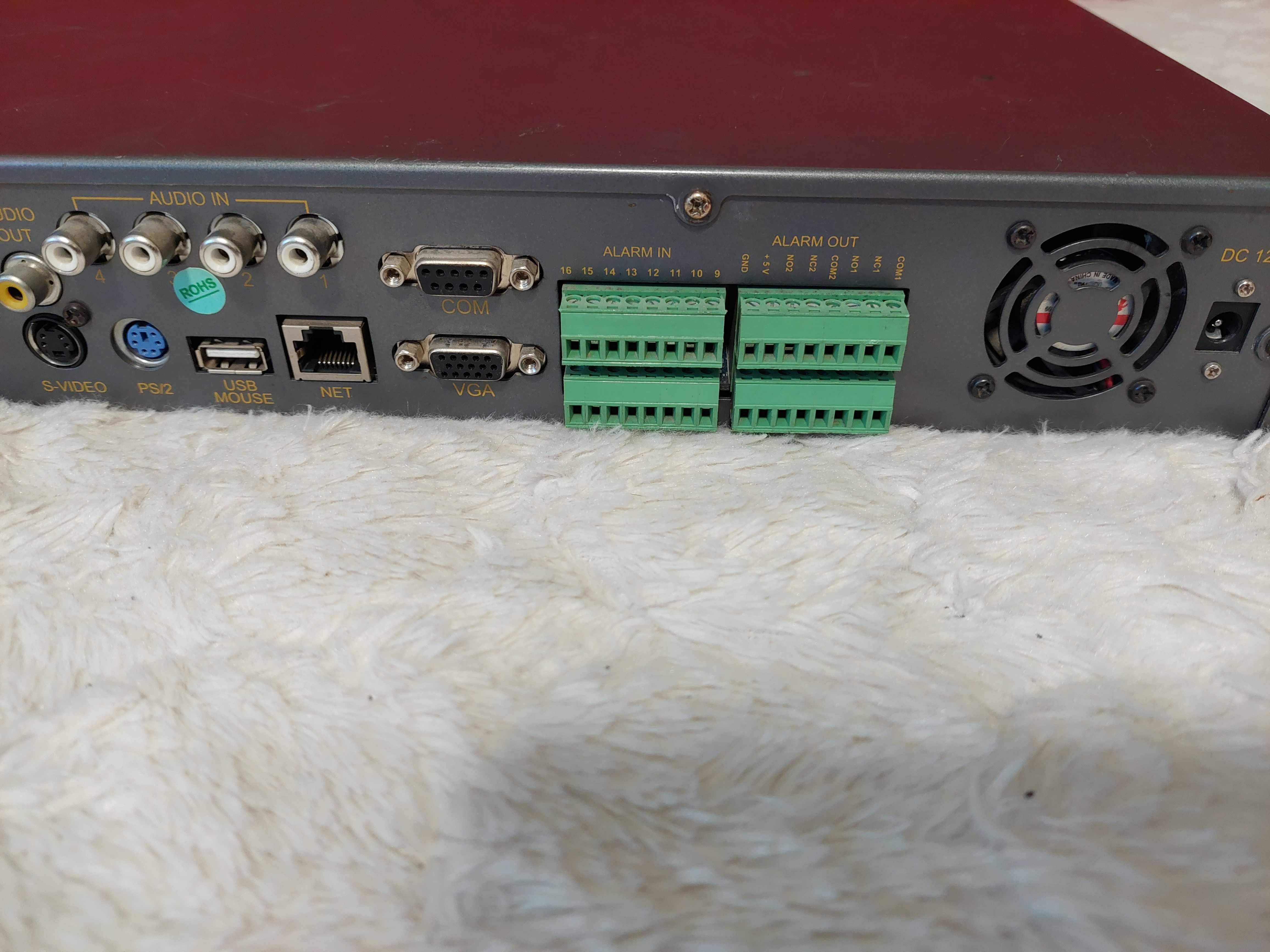 DVR 16 Ch x BNC H.264 Pentaplex Network DVR fara accesorii