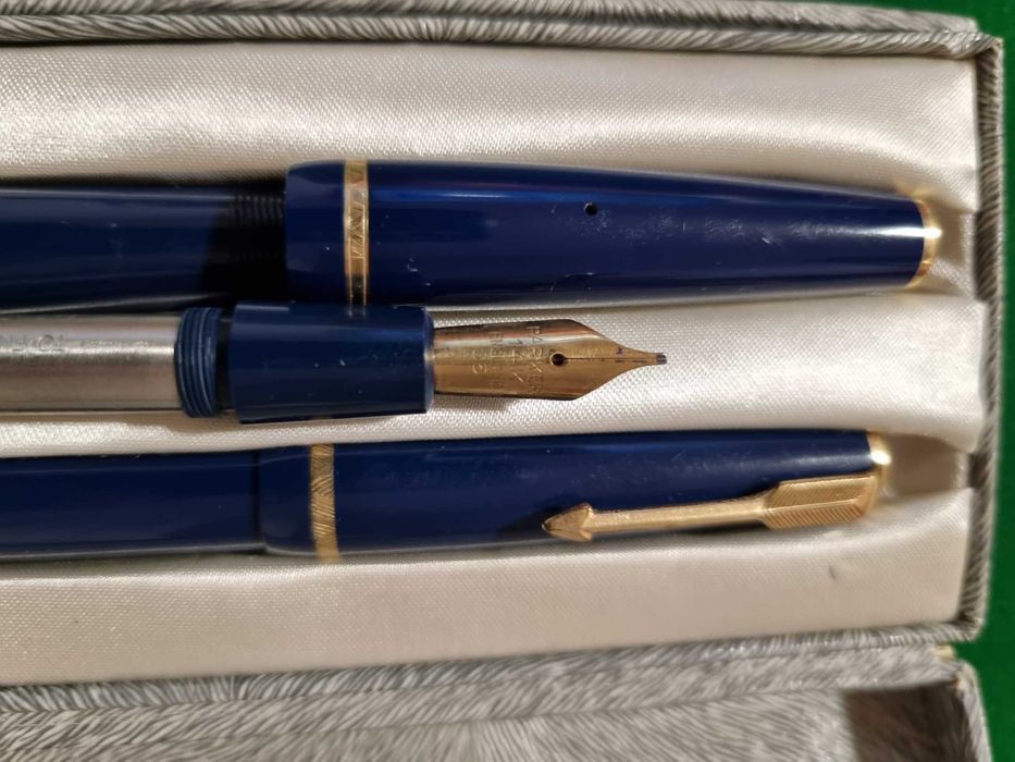 Vintage Parker Duofold Fountain Pen 14k gold nib
