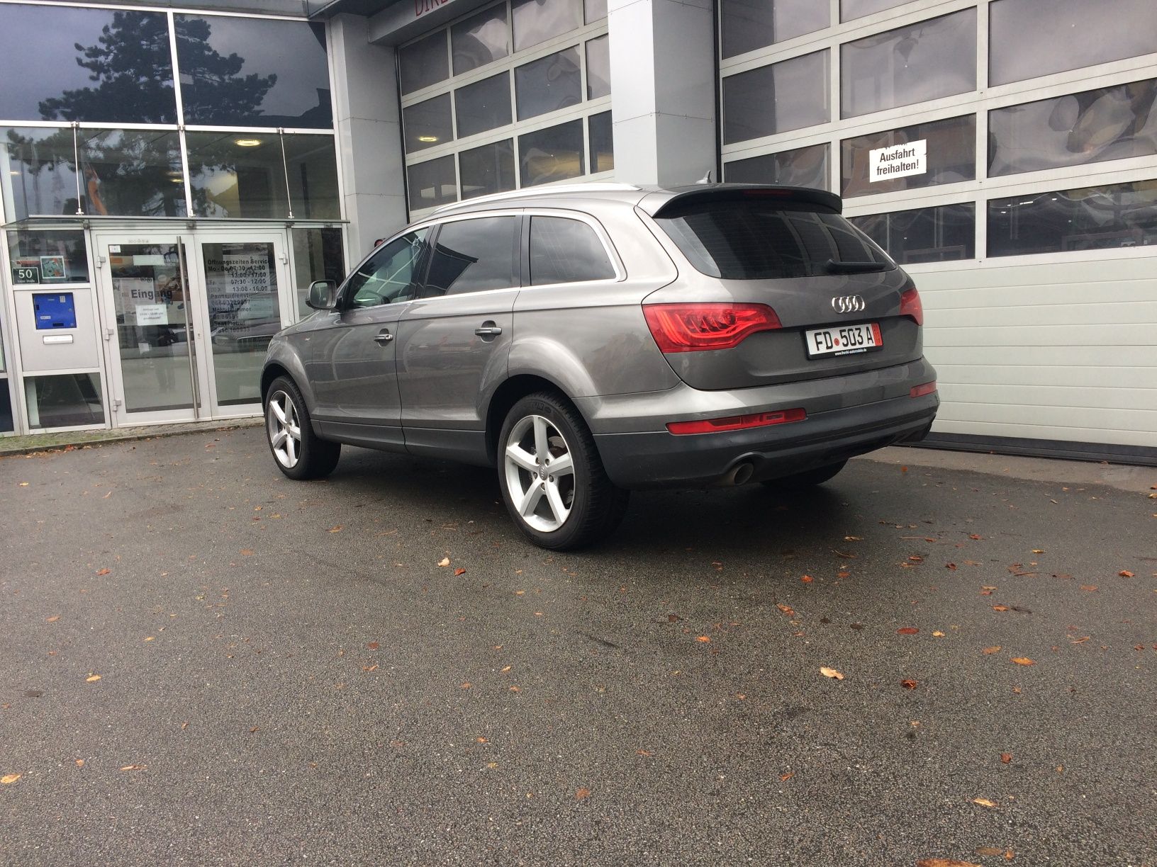 Audi Q7 2011 S-line