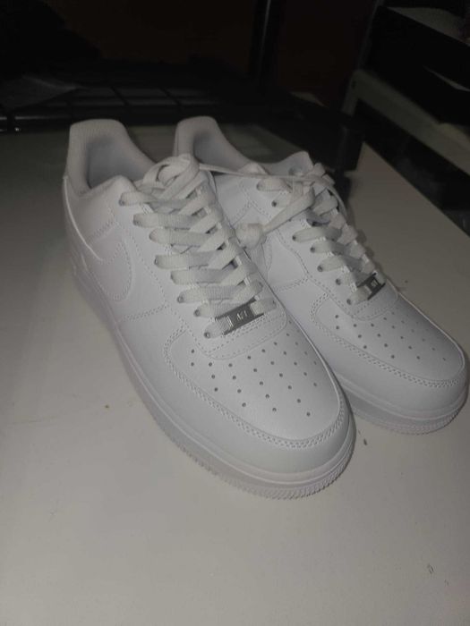 Adidasi Nike Air Force 1 Marimea 41