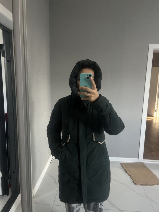 Продам куртку зимнюю