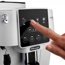 Кофемашина DeLonghi ECAM220.20.W