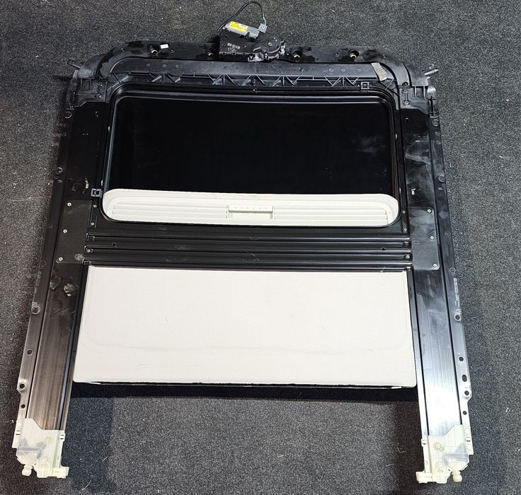 Trapa Volkswagen Passat B6