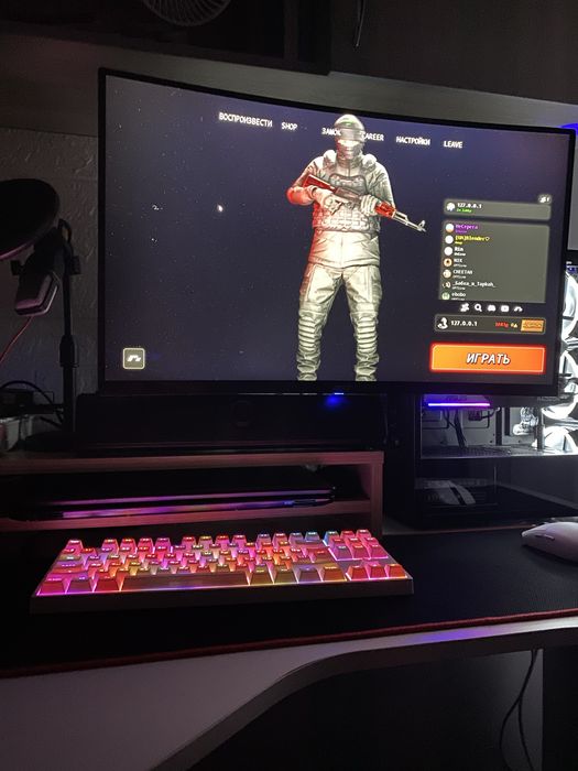 Продам новую механическую клавиатуру Ivory