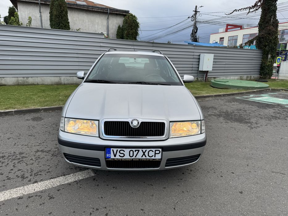 Skoda Octavia 1.6i