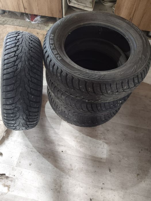 Продам зимние шины