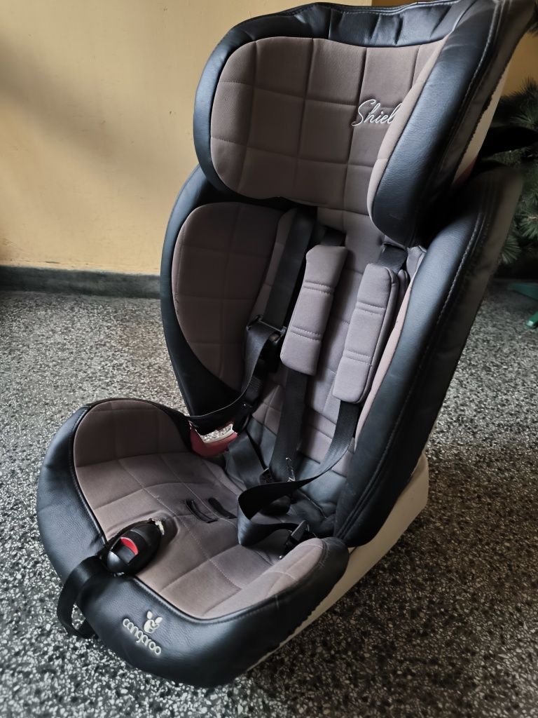 Cangaroo Детско столче за кола (9-36 кг) Shield Isofix