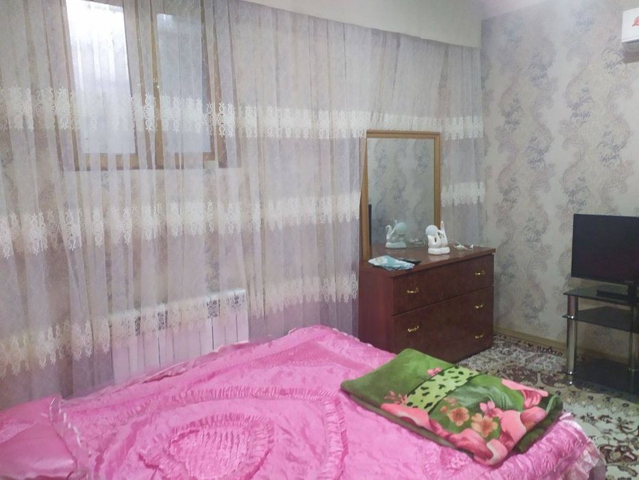 Аренда дом 3 комнаты на метро бий,Чайхона салом