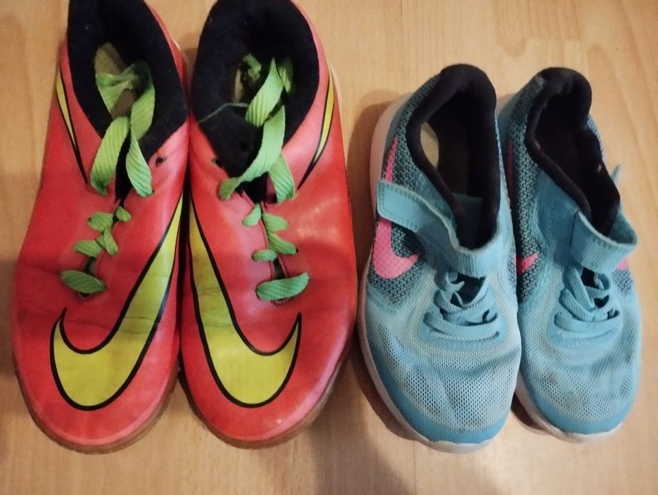 Adidași Nike culori neon