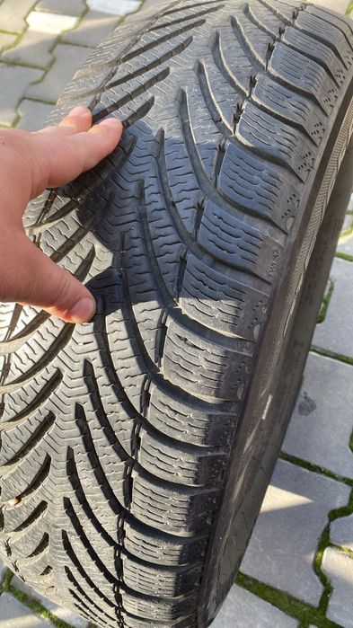 Anvelope iarna 215.65.16