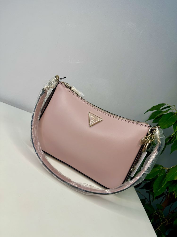 Оригинал сумки от Guess