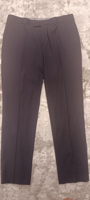 Мъжки костюм CARDUCCI и 2 бр. ризи "VEGEA"'